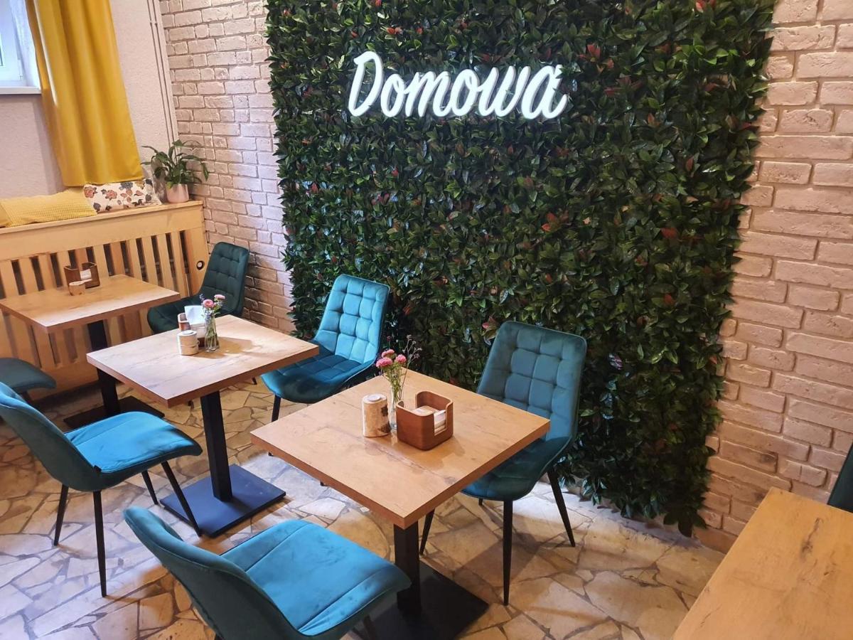 ויאלן זאוברז'אנסקי Domowa- Restauracja I Pokoje מראה חיצוני תמונה